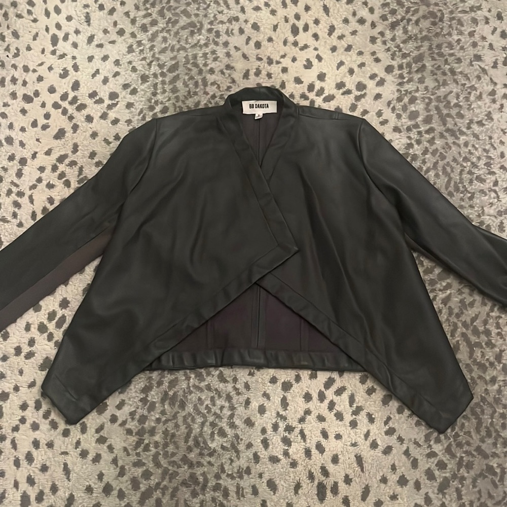 Women's Steve Madden (BB Dakota) charcoal grey pleather jacket. Size small
